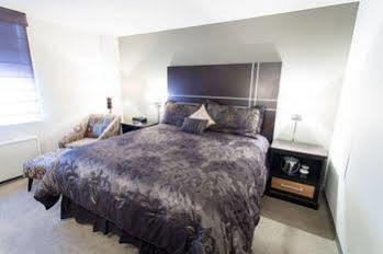 Iowa House Hotel Iowa City Esterno foto
