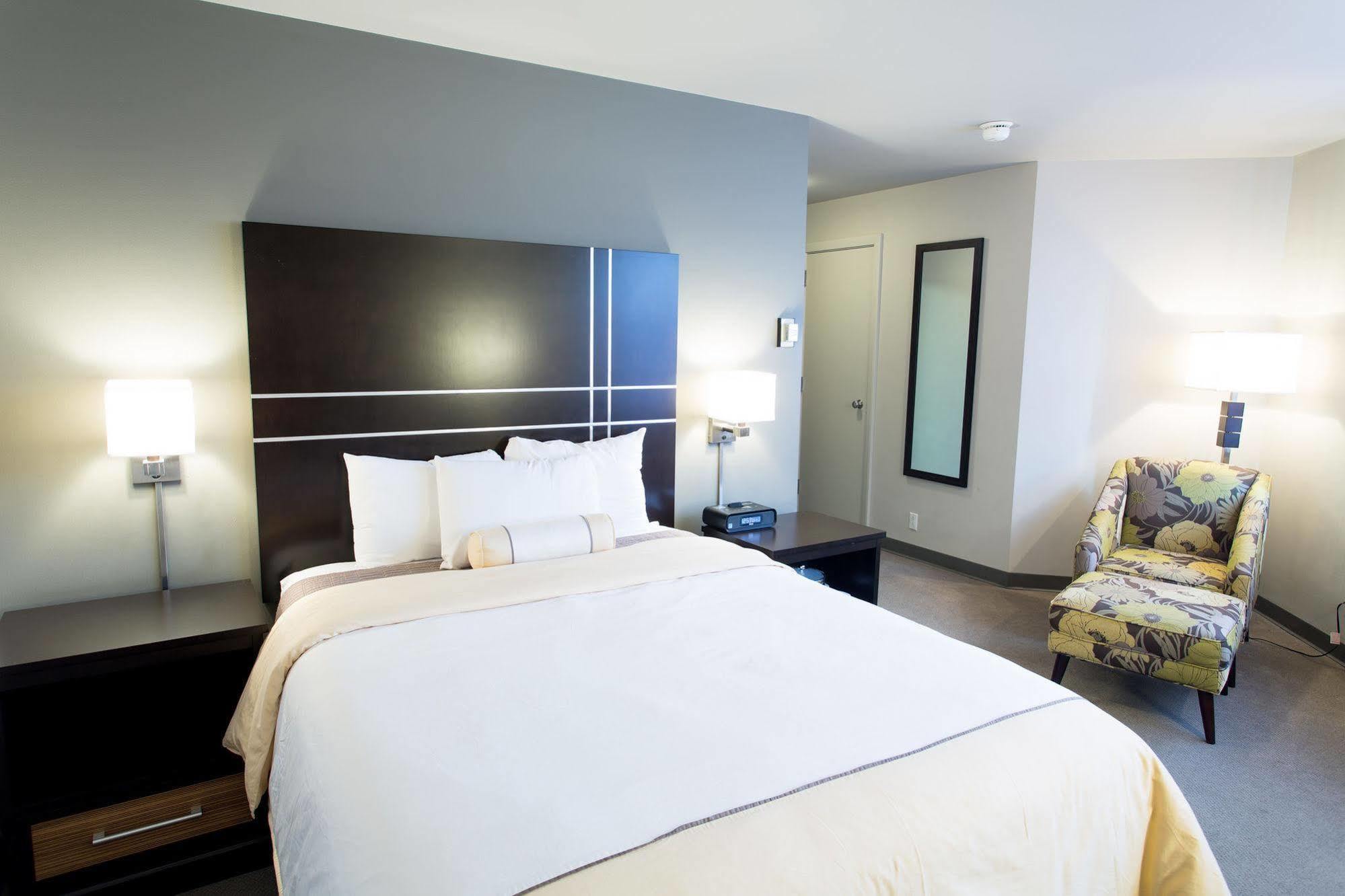 Iowa House Hotel Iowa City Esterno foto